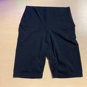 Black aerie bike shorts